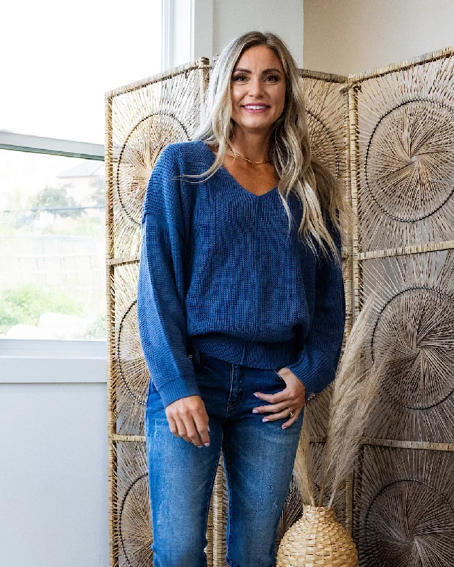 NEW! Evie Oversized Textured V Neck Sweater - Azurite Blue